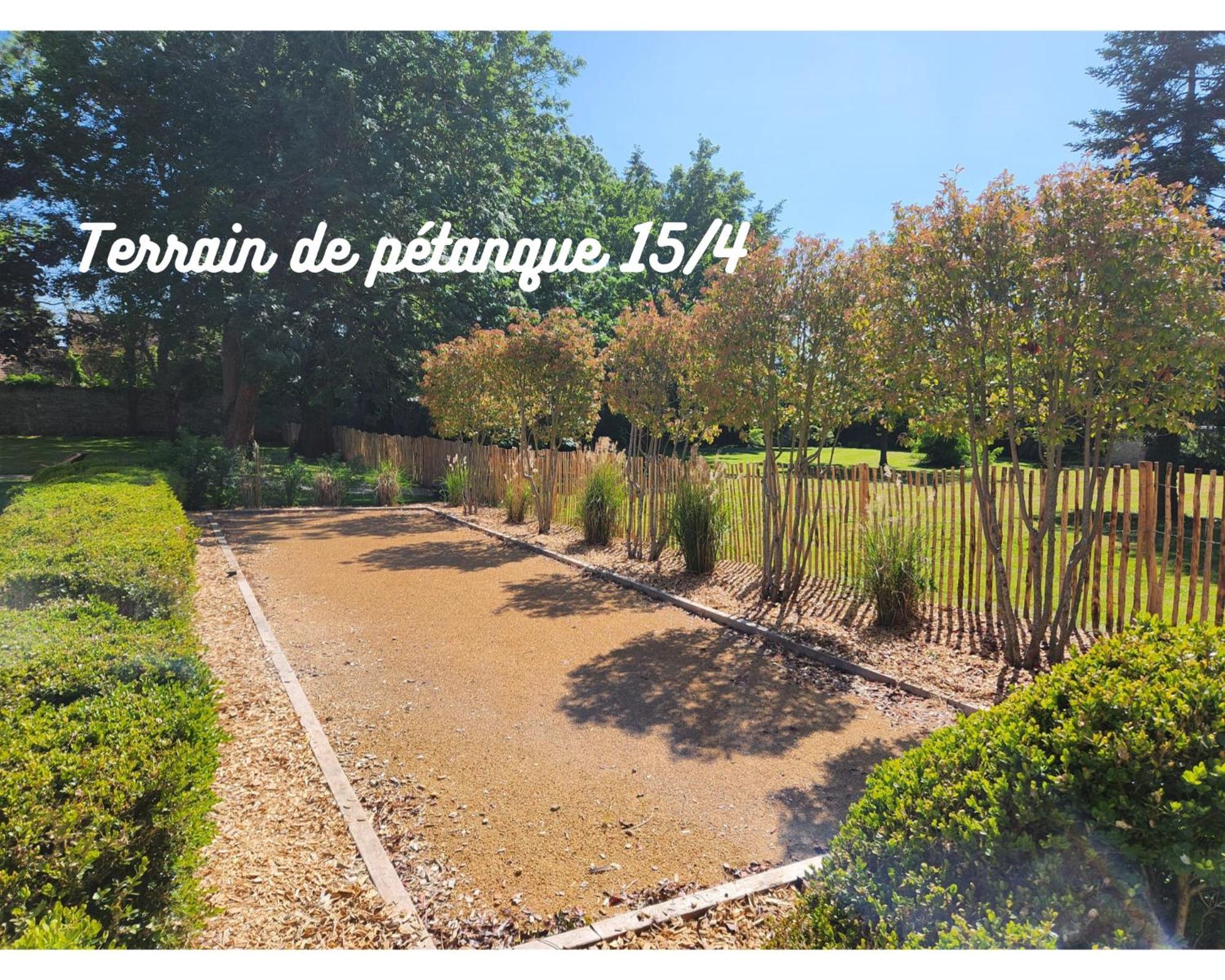 La Commanderie Des Templiers Villa Ivry-le-Temple Екстериор снимка